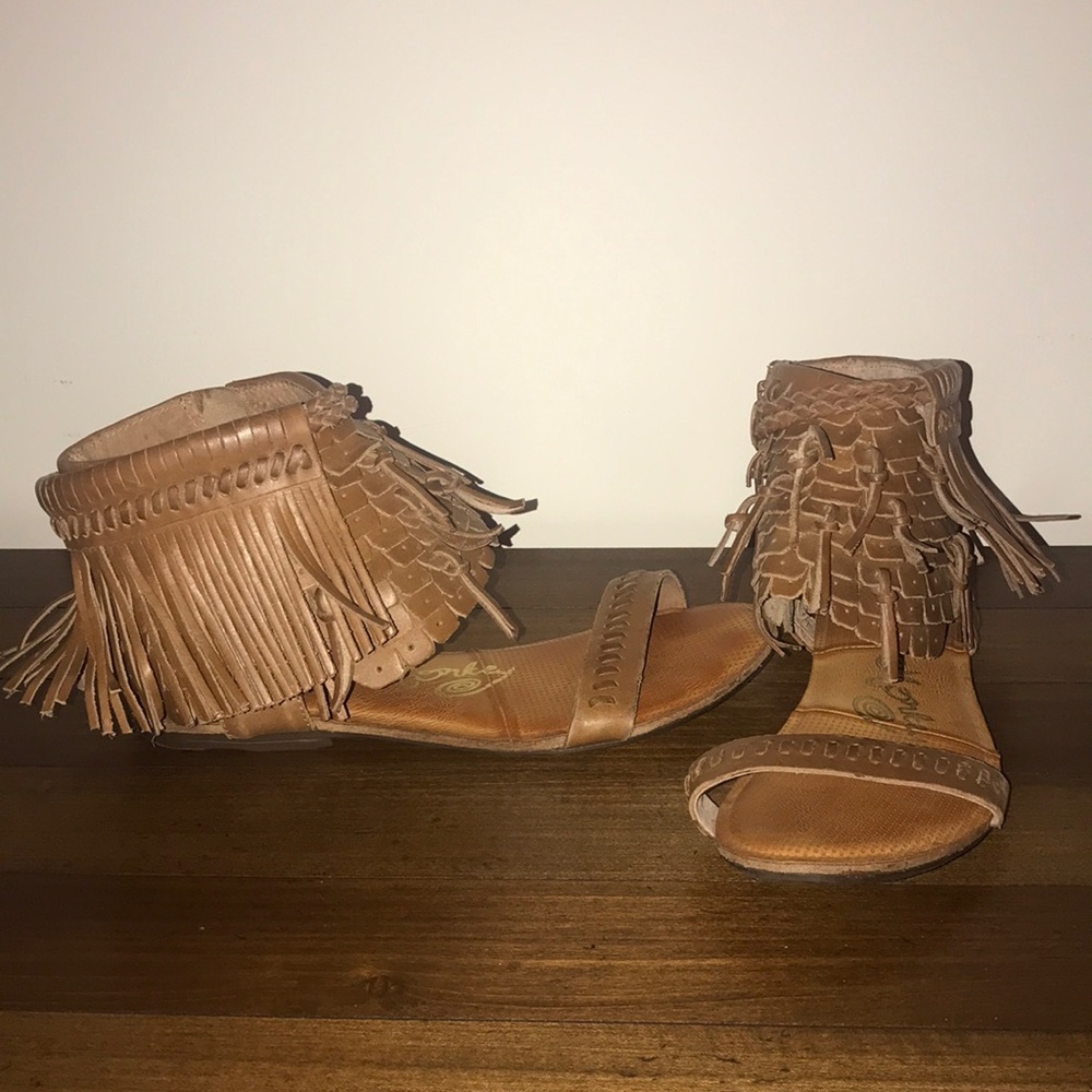 Fringe Sandals 👡